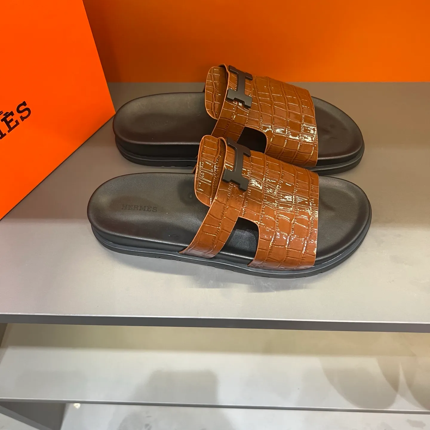 Men's shoes 💰300, size 38-45, the new 2014 summer Hermes shoes are the same as the original ones, handmade by masters! ❥High-end customization, exclusive products, the highest version in the industry⚠❥Using: Hermers upper: (pursuing top walking comfort) ✨Top quality on sale━━━━Hermes━━━━━